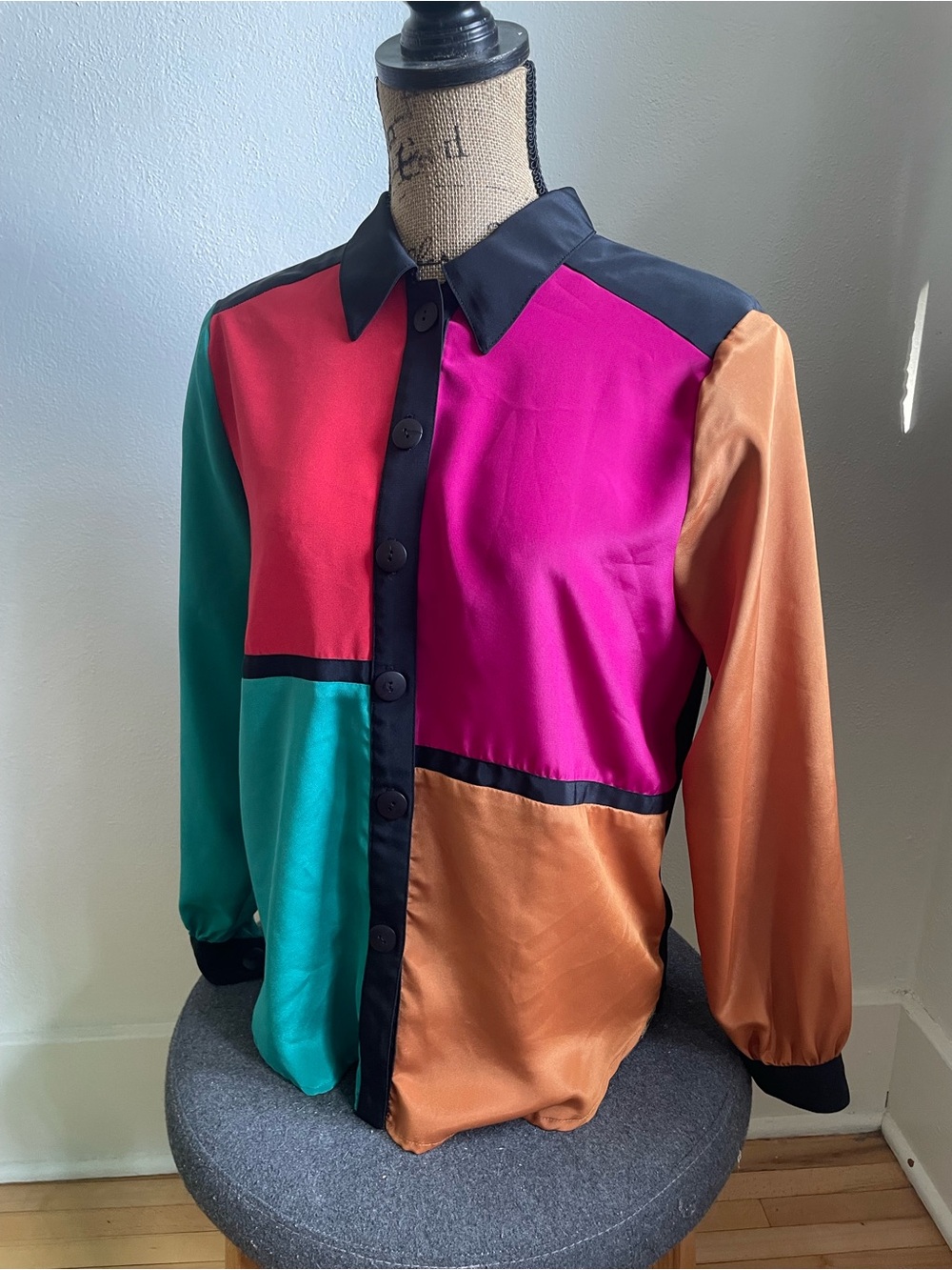Vintage Multicolored polyester blouse with color-blocked design 80s 90s